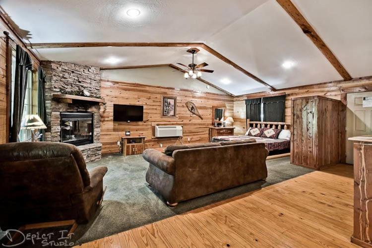 Secluded 2 Story Cabin Pool Wifi Smart Tvs Eureka Springs Eksteriør bilde
